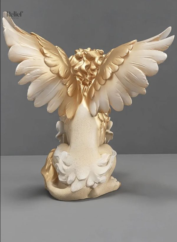 Statue en résine de lion ailé 27 cm