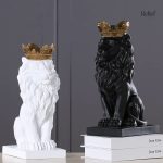 Statue décorative représentant un lion imposant