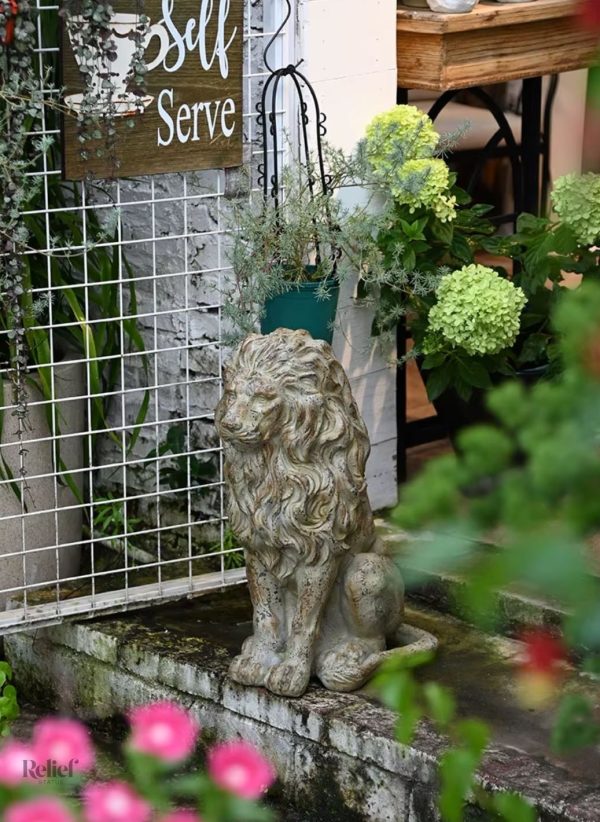 Lion décoratif en résine pour l'aménagement extérieur