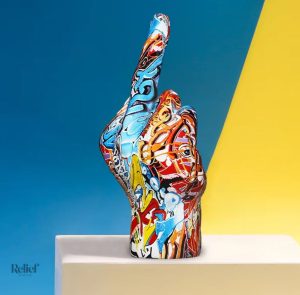Statue expressive main, 19 cm, pièce d'art décoratif moderne