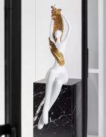 Sculpture moderne en résine, 55 cm, thème féminin
