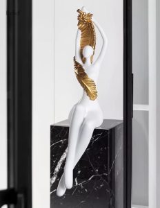 Sculpture moderne en résine, 55 cm, thème féminin