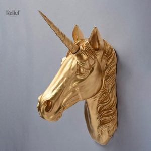 Statue murale licorne au style moderne et artistique