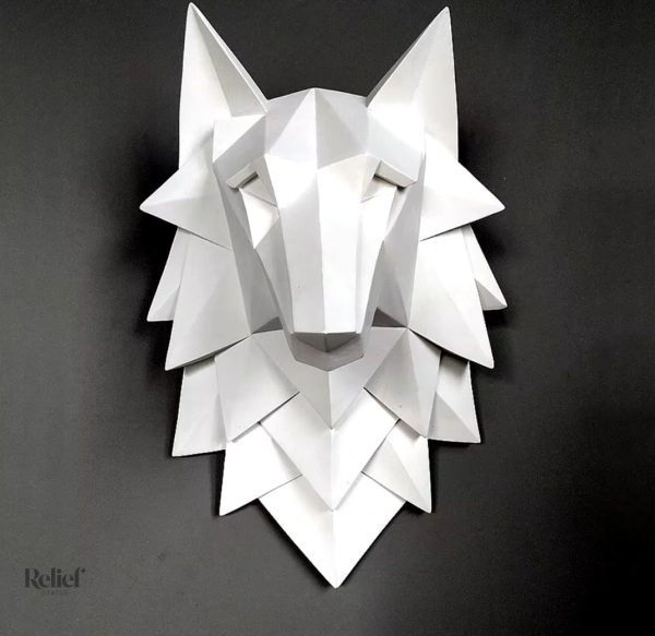 Décoration murale représentant un loup blanc en style moderne