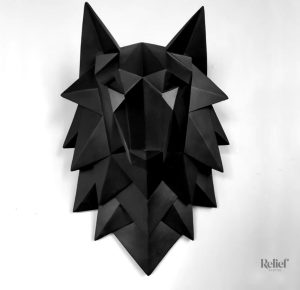 Statue murale tête de loup noire 35 cm en décoration animalière