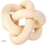 Sculpture en bois au design nordique, 15 cm de hauteur