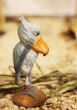 Oiseau en bois, design moderne alliant nature et art