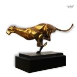 Statue Panthère Deluxe en résine élégante