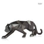 Statue origami représentant une panthère