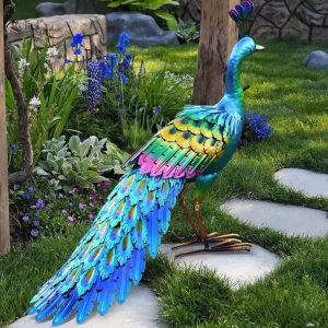 Sculpture métal paon, 45 cm, pour décoration intérieure ou extérieure