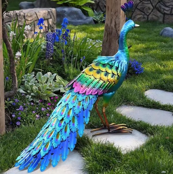 Sculpture métal paon, 45 cm, pour décoration intérieure ou extérieure