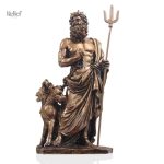 Statue de Poséidon, divinité grecque, représentant la mer