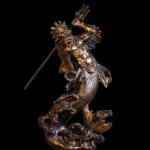 Statue grecque représentant un guerrier maritime