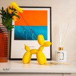 Statue de chiot avec design de ballon vibrant