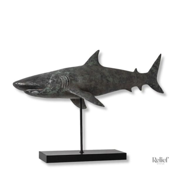 statue-requin-1 Statue de requin décorative en résine pour animaux
