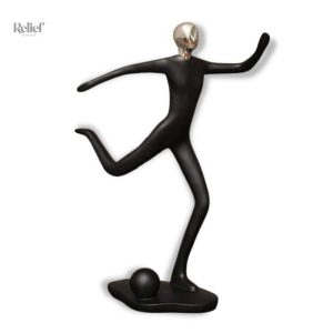 Figurine homme sportif en mouvement