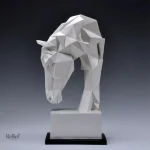 Art décoratif origami, sculpture de tête de cheval élégante