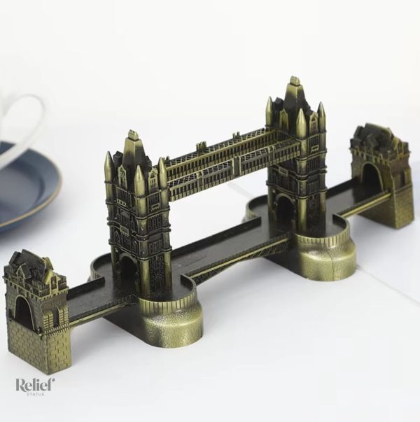 statue-tower-bridge-en-metal-1 Statue en métal Tower Bridge 30 cm de hauteur