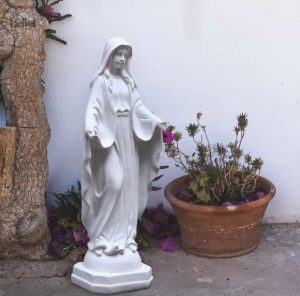 Statue de la Vierge Marie 30 cm en résine décorative