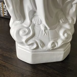 Statue de la Vierge, objet de dévotion, 30 cm de hauteur