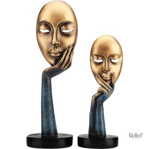 Statue Femme Pensive 37 cm au visage doré