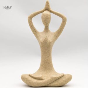 Statue Yogi Zen en pierre, femme méditante 24 cm