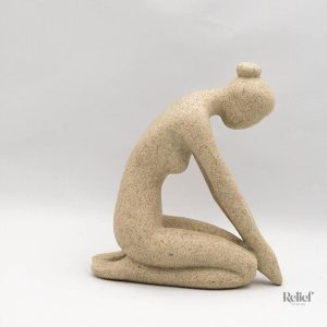 Décoration Zen : Statue Femme Yogi en pierre 15 cm