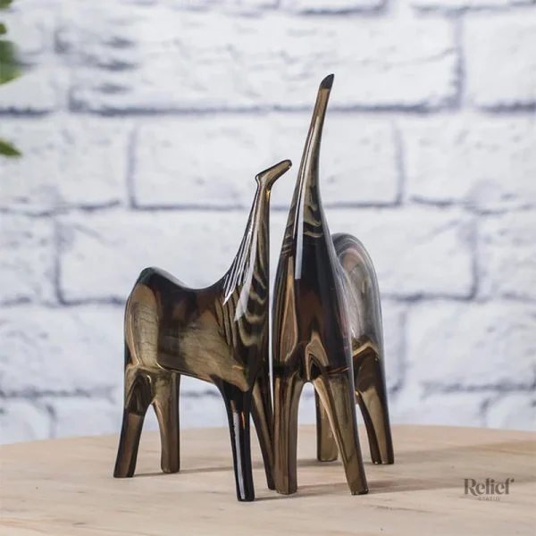 Duo Mère et Poulain en résine, décor contemporain