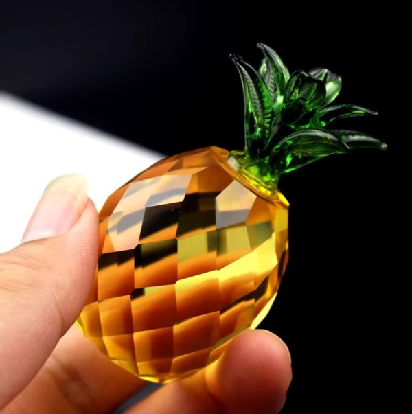Figure ananas en verre 3 cm, accessoire décoratif unique