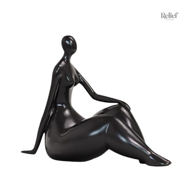 Femme ronde, statue décorative pour intérieur