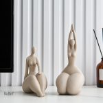 Statuette féminine, design épuré et moderne
