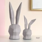 Statuette en papier plié représentant un lapin