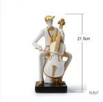 Statue de musicien : figure masculine dynamique