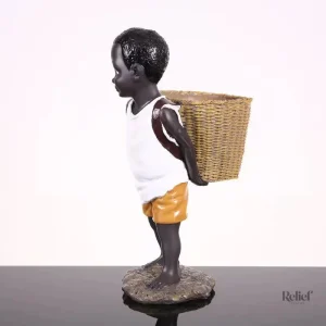 Sculpture noire artisanale inspirée de l'Afrique