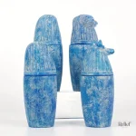 Vases canopes décoratifs inspirés de l'Égypte ancienne
