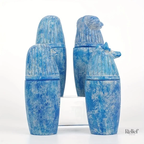 Vases canopes décoratifs inspirés de l'Égypte ancienne