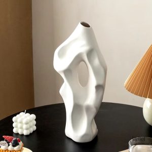 Vase abstrait en céramique blanc, 36 cm de hauteur
