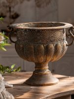 Vase en fer antique 36 cm pour décoration intérieure