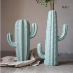 Décor en céramique : vase cactus moderne pour maison